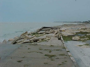 Florida seawall problems and damage